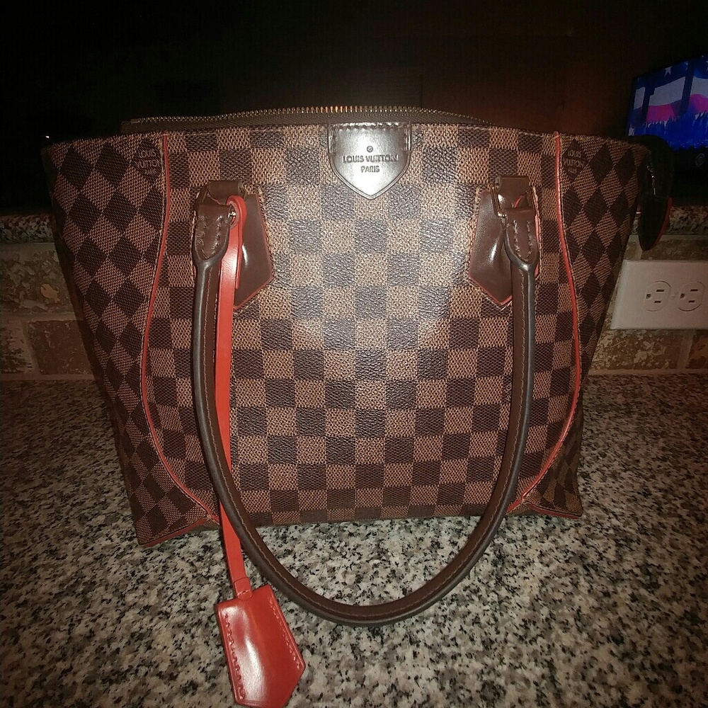 Handbag - Picture 8 of 8